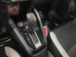 نيسان فيرسا